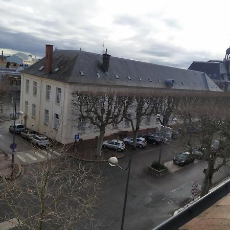 Bel Appartement En Plein Coeur De Ville Le Creusot Eksteriør bilde