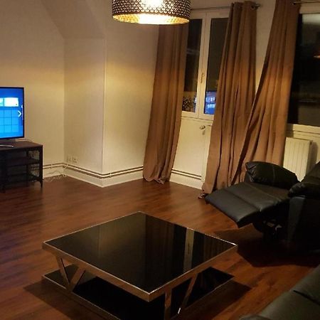 Bel Appartement En Plein Coeur De Ville Le Creusot Eksteriør bilde