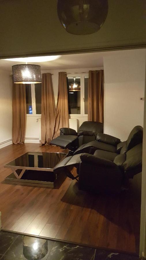 Bel Appartement En Plein Coeur De Ville Le Creusot Eksteriør bilde