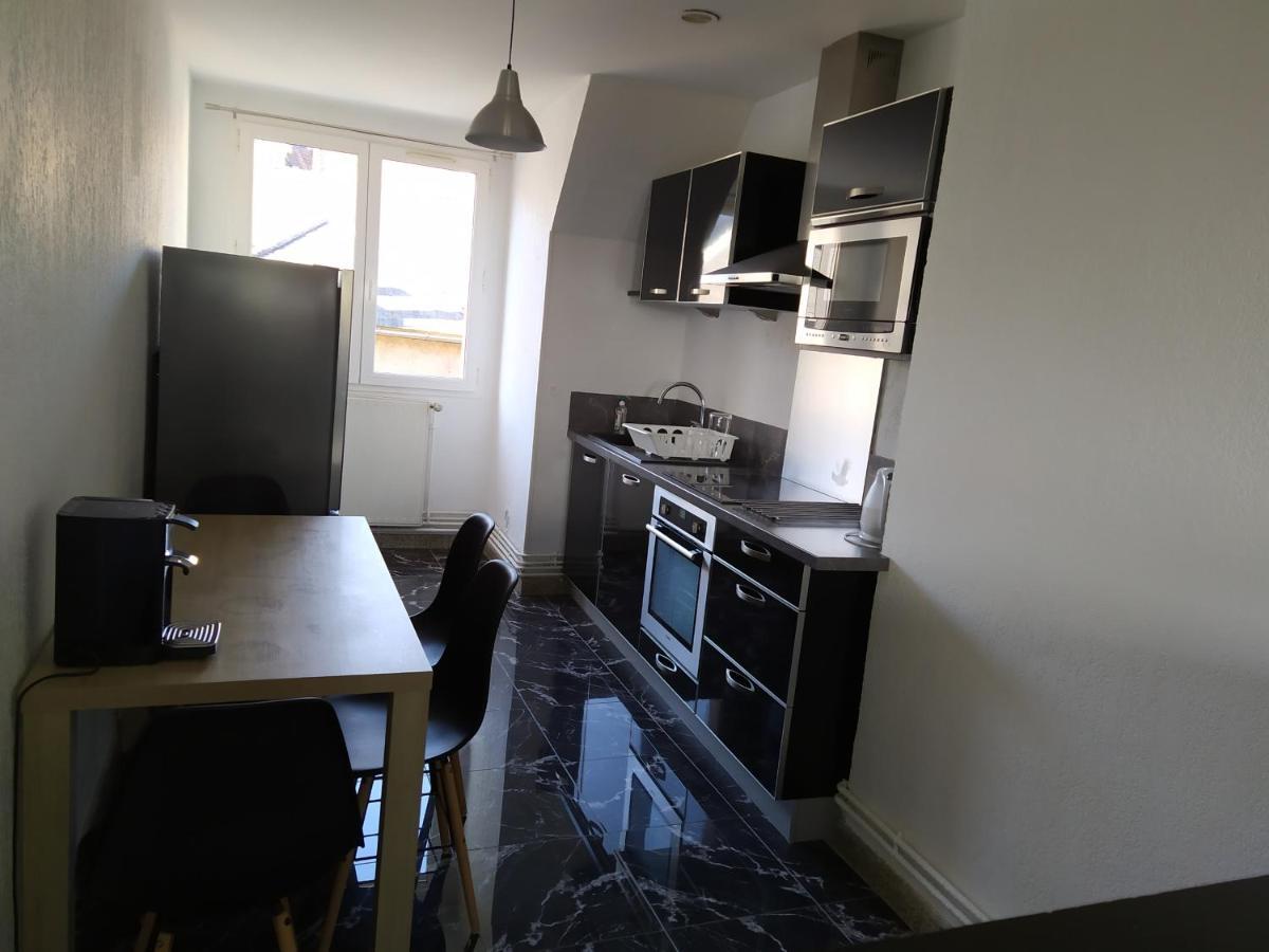 Bel Appartement En Plein Coeur De Ville Le Creusot Eksteriør bilde